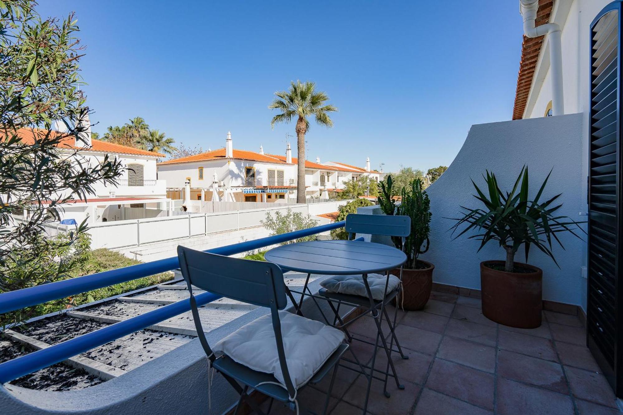 Vila Ramalhete W/ 3 Bdr & Balcony By Lovelystay Altura Esterno foto